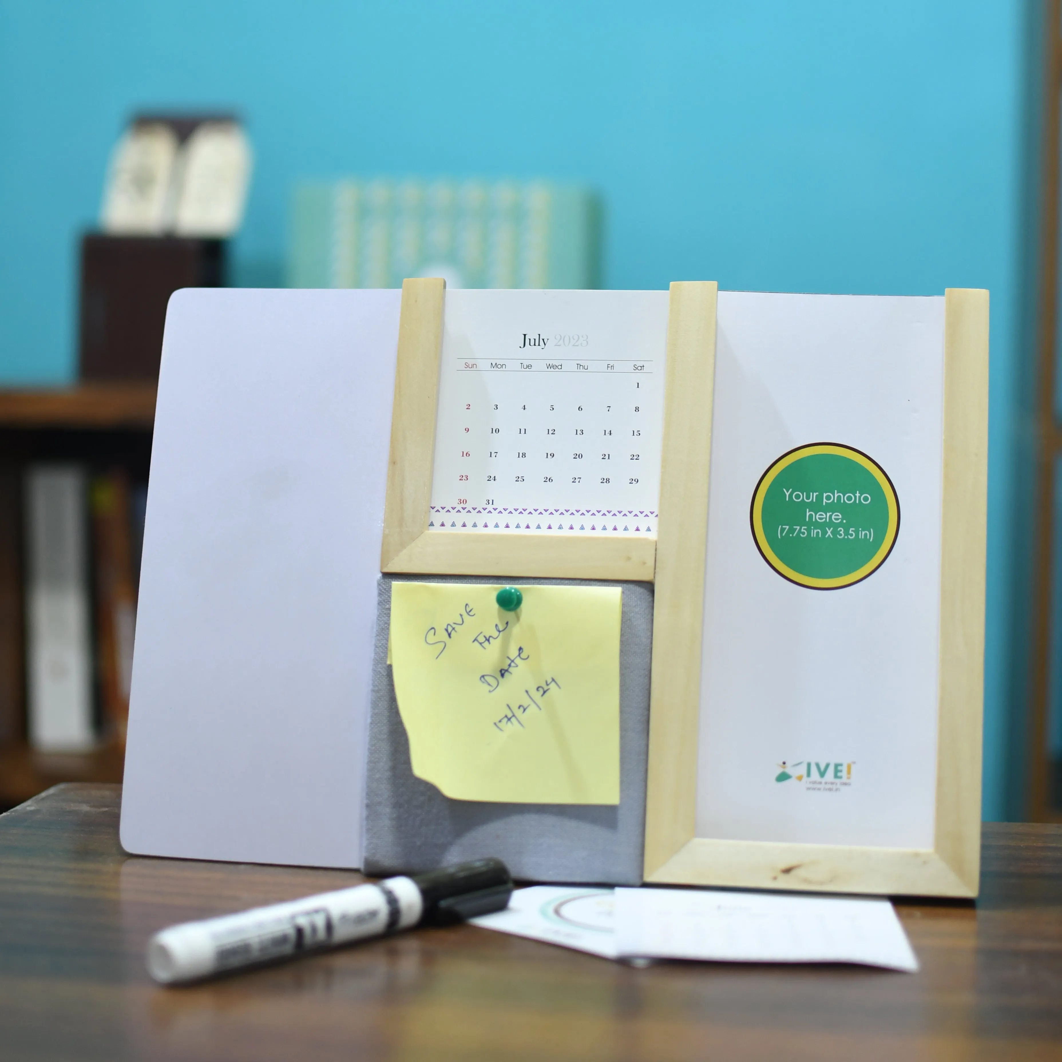 IVEI Super Desk Organizer with Calendar, Whiteboard, Pin Board, Photoframe & Penstand