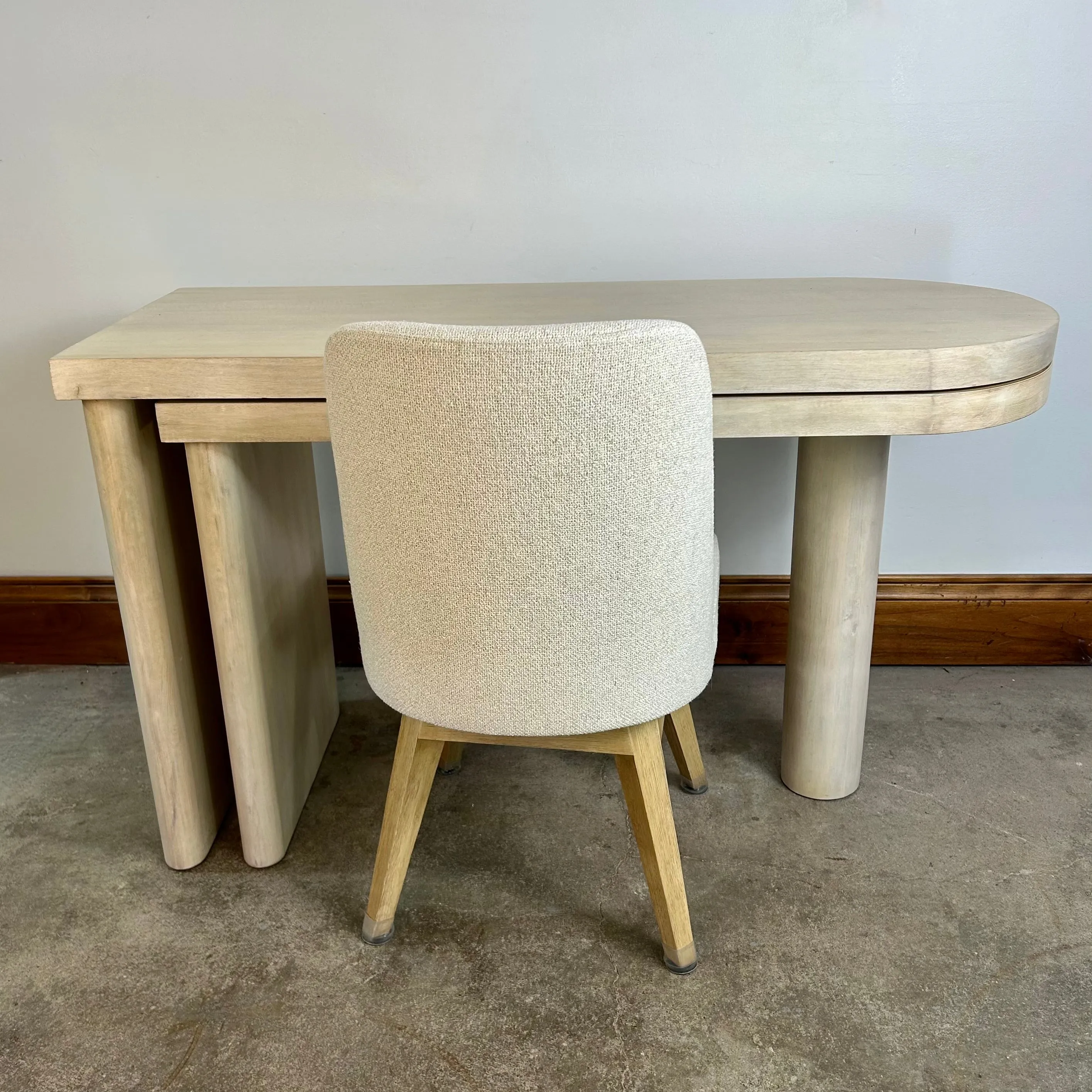 Pottery Barn Contemporary L Shape Desk, Ivory Tone, Swivel Chair, Set of Two