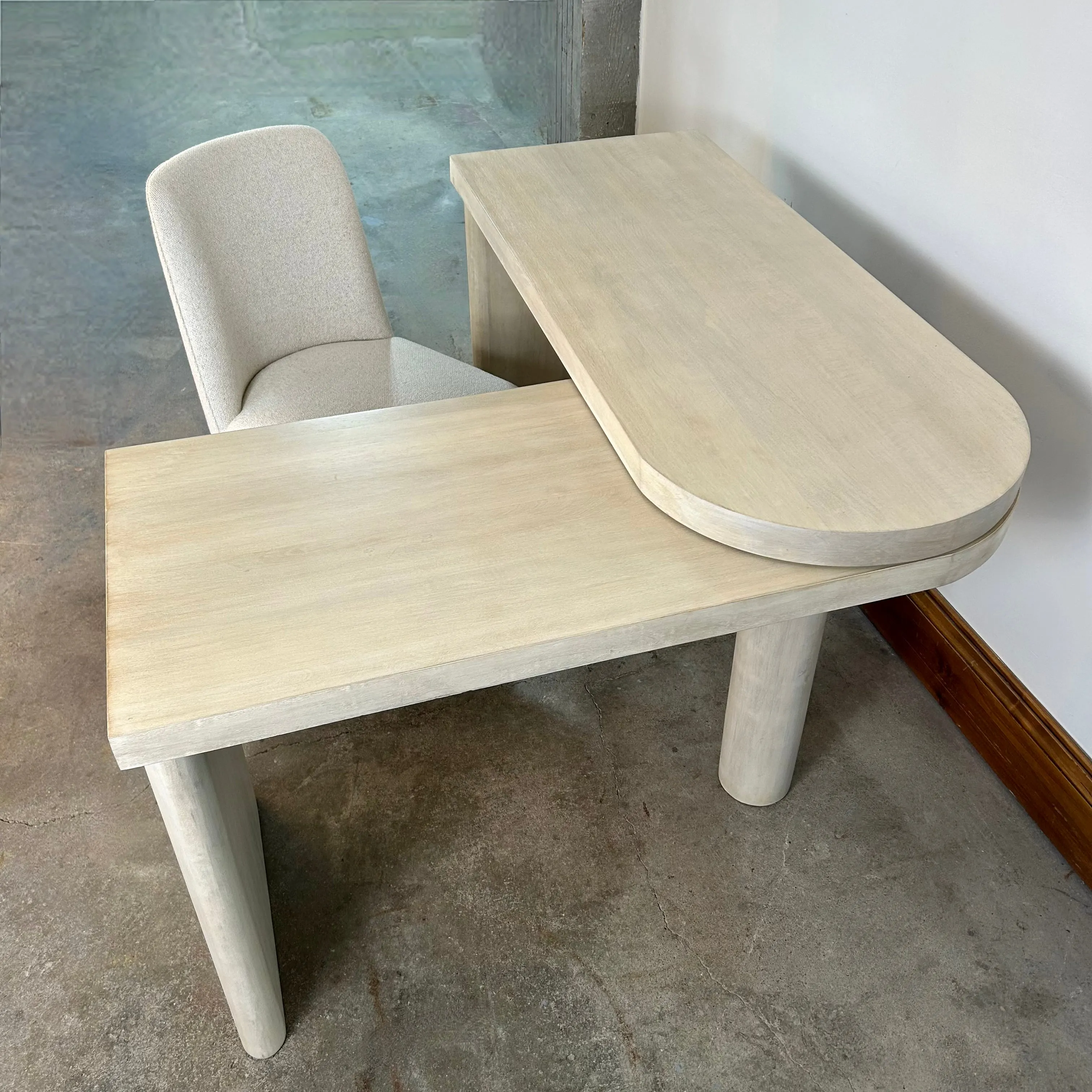 Pottery Barn Contemporary L Shape Desk, Ivory Tone, Swivel Chair, Set of Two